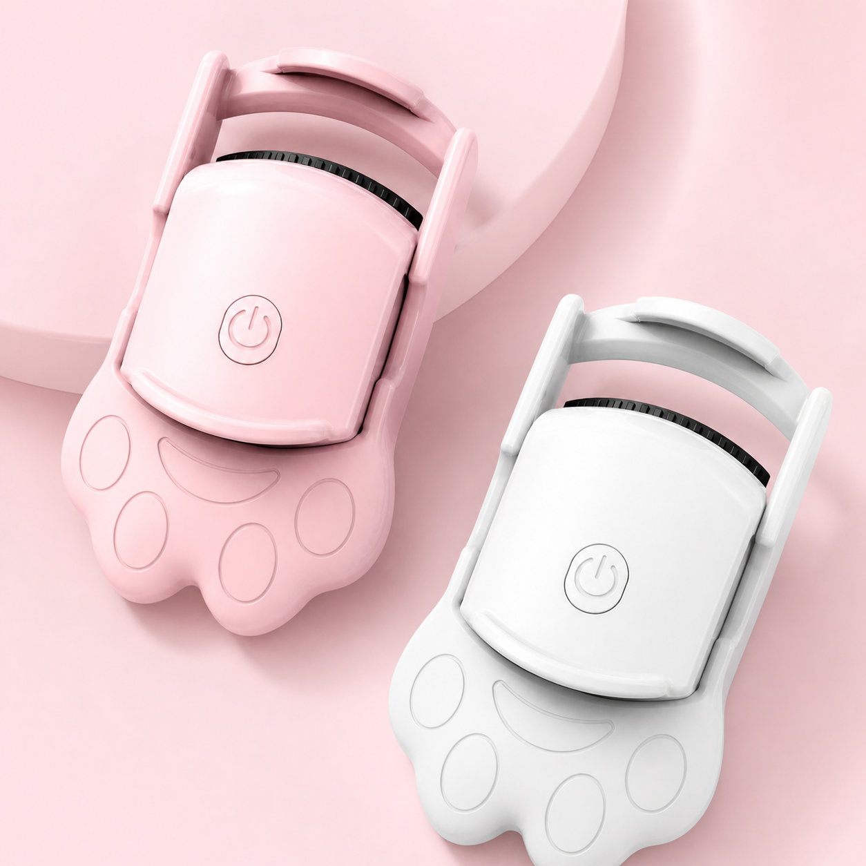 Cute Cat Paw Heated Eyelash Curler