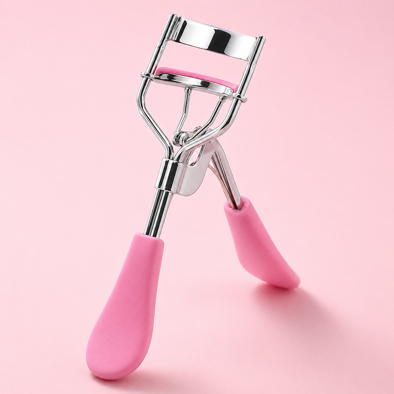 Pink Matte Eyelash Curler